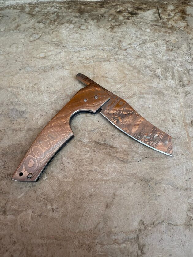 High Premium Handcrafted Damascus Brown Handle Cigar Cutter