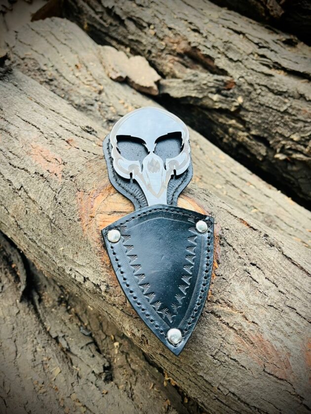 Ergonomically shaped grip, forged high utility Dagger - Image 4