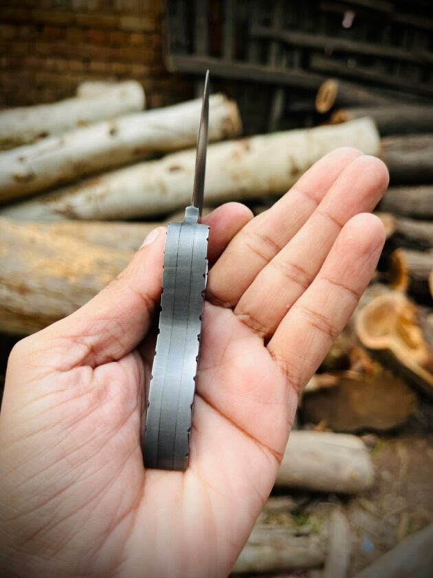 Hunting Luxury Knife, Built for the wild – rugged, sharp, reliable - Image 3